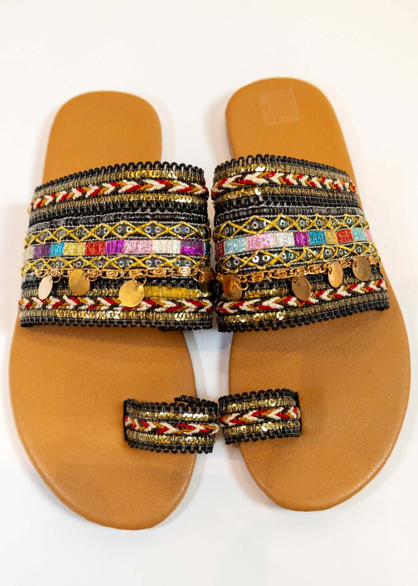 Flat Boho Sandals With Black Embroidery Details
