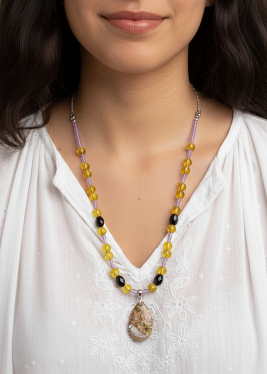 garden quart hand beaded necklace